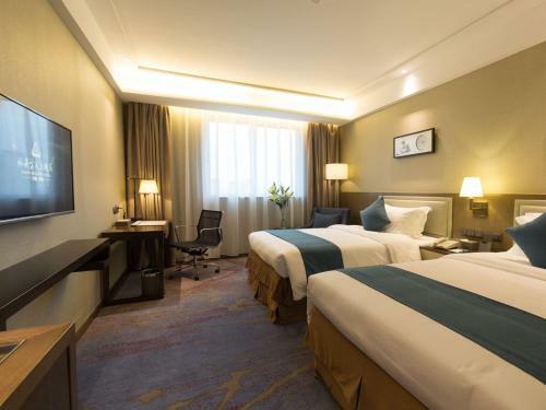 Wan Yue Grand Skylight Hotel