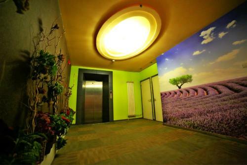 Airport Business Hotel Apartment