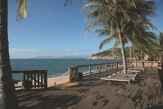 Hotel Base Magnetic Island