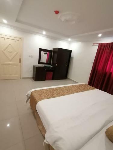 Apartamento Platin Al Amal Al Hadeah- Families Only