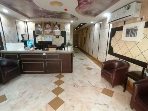 Apartamento Platin Al Amal Al Hadeah- Families Only