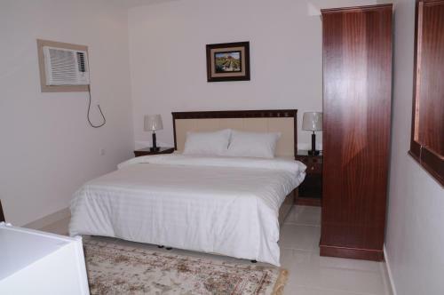 Apartamento Makarm Palm Hotel Suites