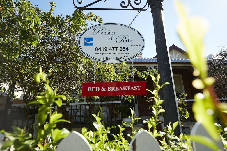 Bed & Breakfast Pension Of Perth