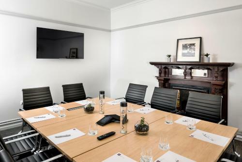 Sage Hotel West Perth