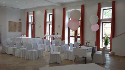 Hotel Schloss Gumpoldskirchen - Deutsch-ordenshaus