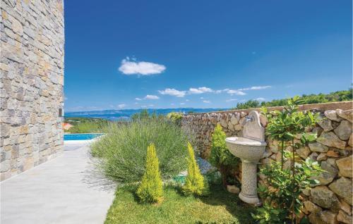 Three-bedroom Holiday Home Vrbnik With A Fireplace 08