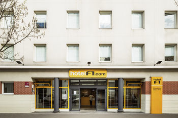 Hotelf1 Paris Porte De Montreuil
