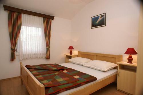 Hostal Triple Room Biograd Na Moru 4305c