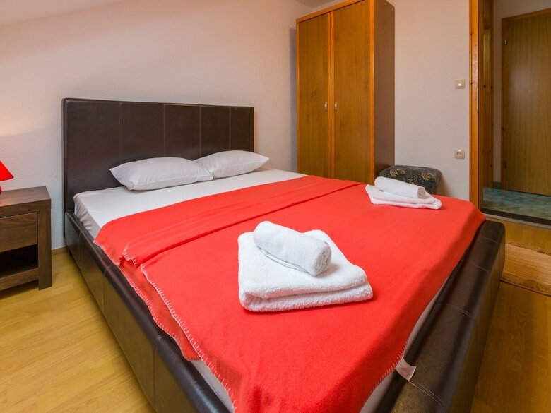 Apartments Mirela