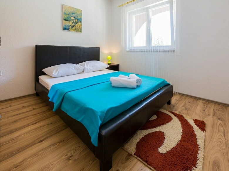 Apartments Mirela