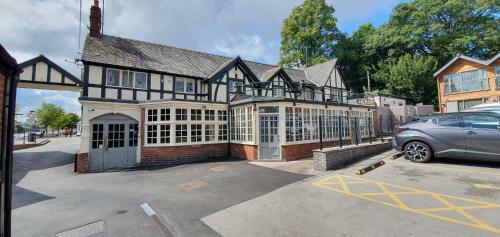 Hotel The Boathouse Inn & Riverside Rooms