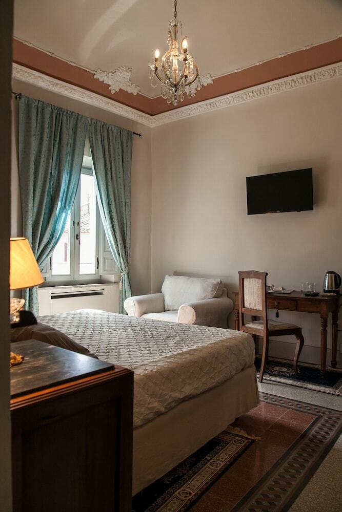 Hostal Villa Garibaldi