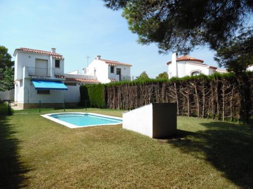 Villa Juan De Almenara