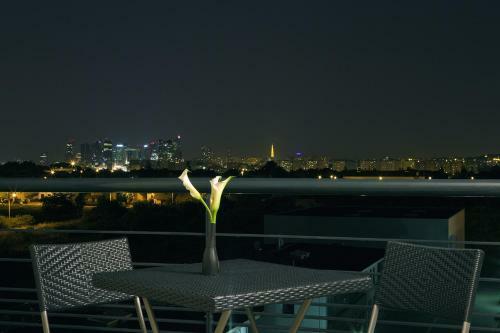 Aparthotel Residhome Carri�res La D�fense