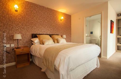 Hostal The Falcon At Hatton