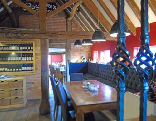 Hostal The Falcon At Hatton