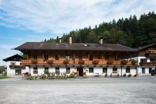 Hostal Gasthaus Posch