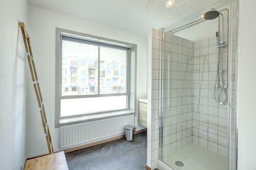 Hostal Bed And Breakfast Zuid Oost Heesterveld / Bnb Zoh