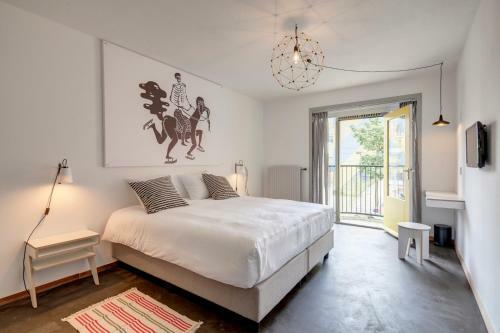 Hostal Bed And Breakfast Zuid Oost Heesterveld / Bnb Zoh