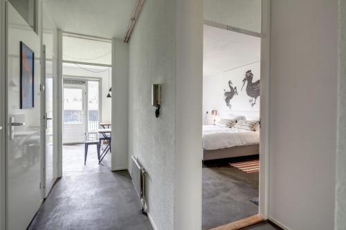 Hostal Bed And Breakfast Zuid Oost Heesterveld / Bnb Zoh