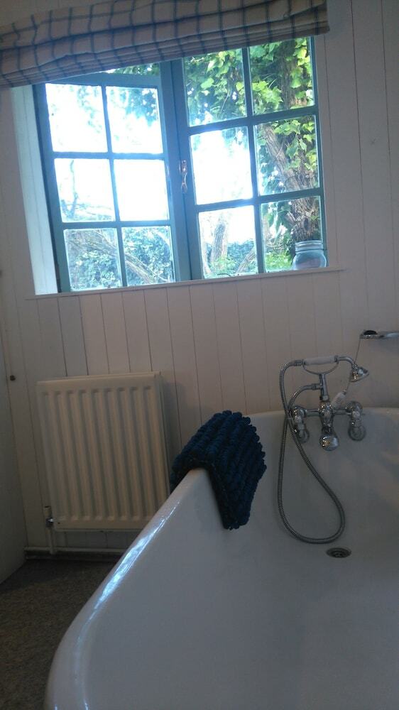 Hostal Pear Tree Farm