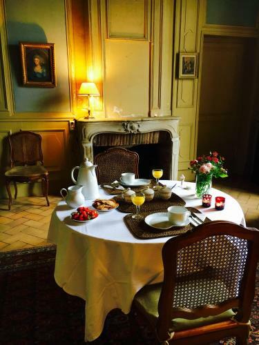 Bed & Breakfast Ch�teau De La Fert� Saint Aubin