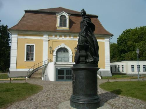 Hostal Guest House Schlo�wache-zerbst