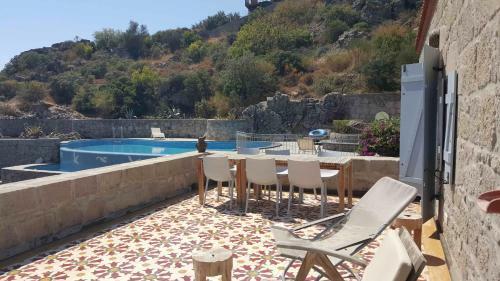 Villa Yarbasan Tas Evleri T�nelli