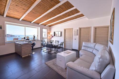 Apartamento Panoramic Taormina Bay View