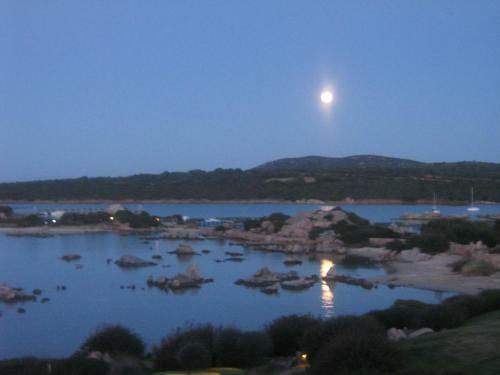 Baia De Bahas - Apartments & Resort