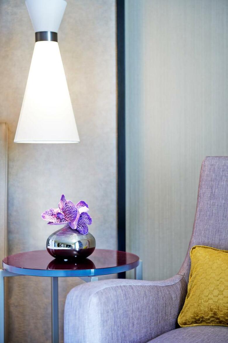 Renaissance Paris La Defense Hotel, A Marriott Luxury & Lifestyle Hotel