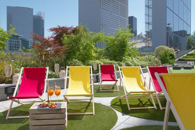 Renaissance Paris La Defense Hotel, A Marriott Luxury & Lifestyle Hotel