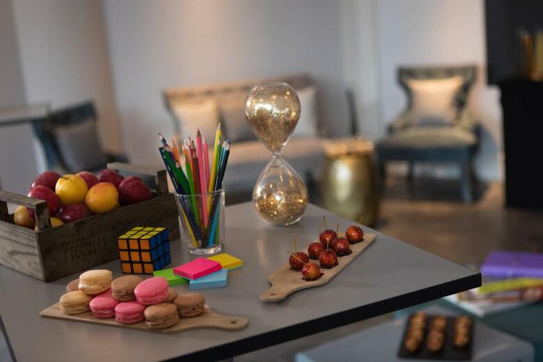Renaissance Paris La Defense Hotel, A Marriott Luxury & Lifestyle Hotel