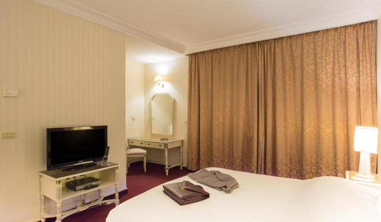 Hotel H�tel Belv�d�re Fourati