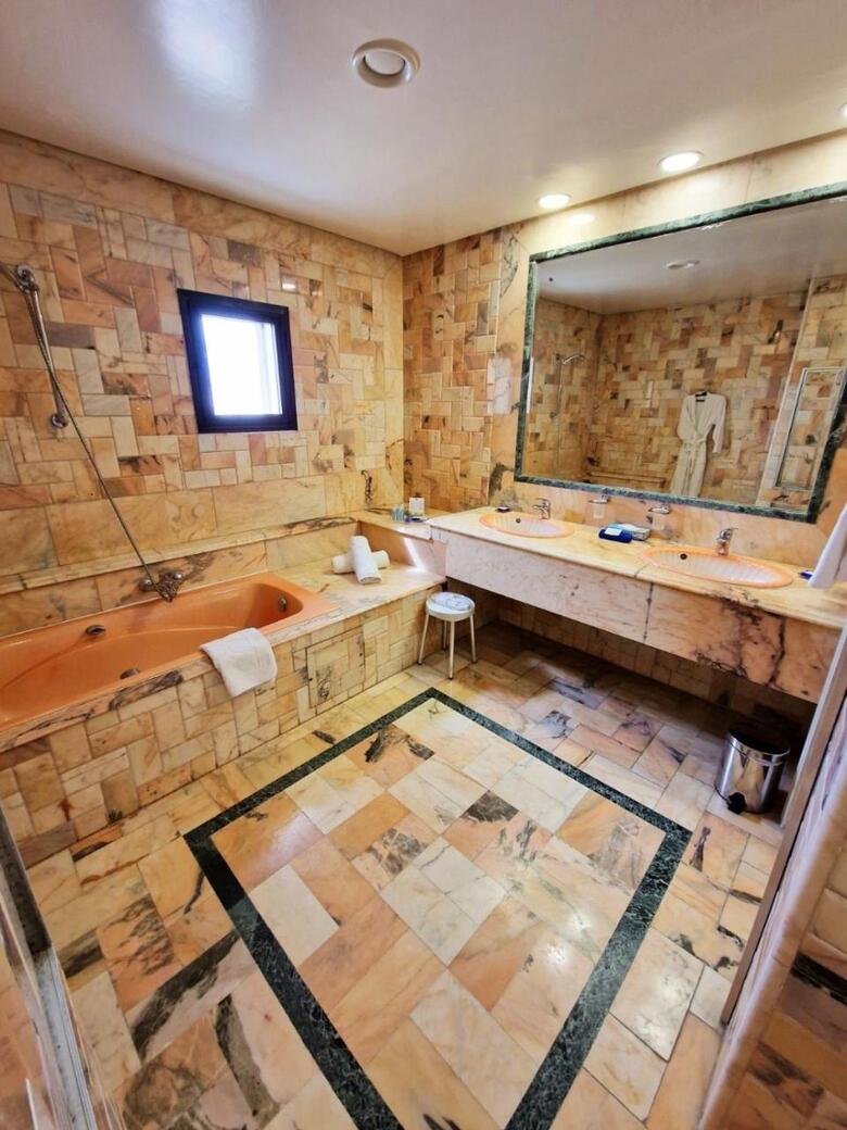 Hotel H�tel Belv�d�re Fourati