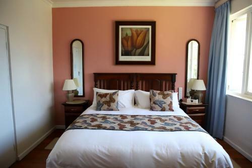 Hostal Lorraines On Lincoln Guest House