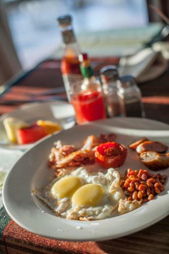 Hotel Tilapia