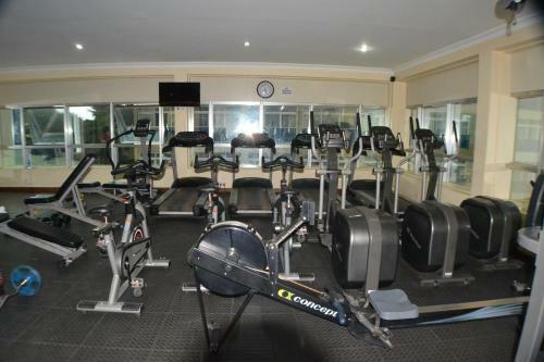 Hotel Tanga Beach Resort & Spa