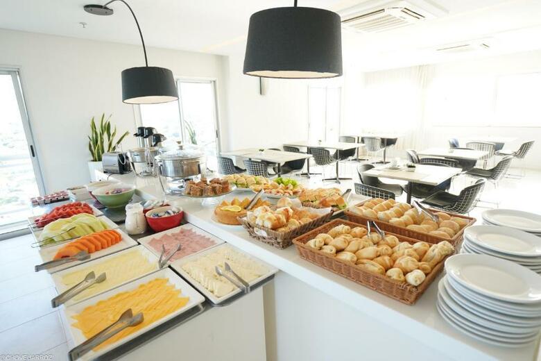 Hotel Promenade Itagua�