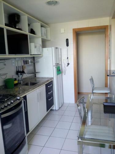 Apartamento Ajuricaba Suites 6