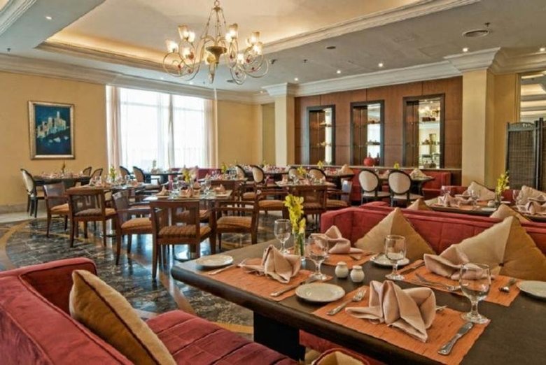 Hotel City Seasons Suites