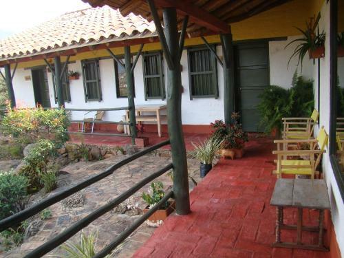 Agroturismo Residencias Art�sticas El Hayuelo