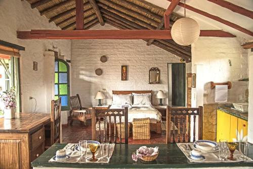 Agroturismo Residencias Art�sticas El Hayuelo