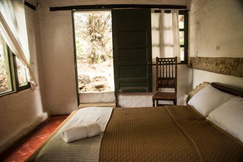 Agroturismo Residencias Art�sticas El Hayuelo