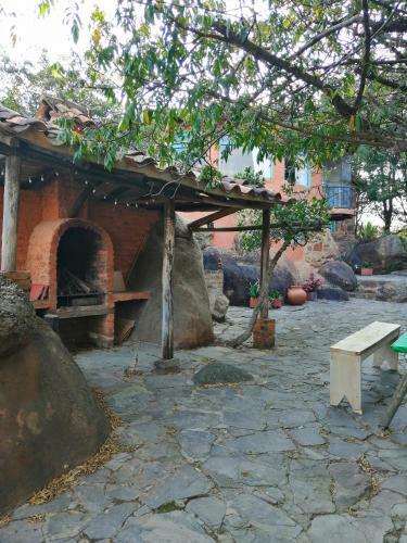 Agroturismo Residencias Art�sticas El Hayuelo