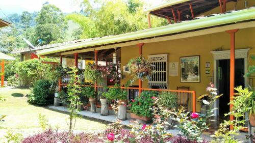 Kantarrana Casa De Campo