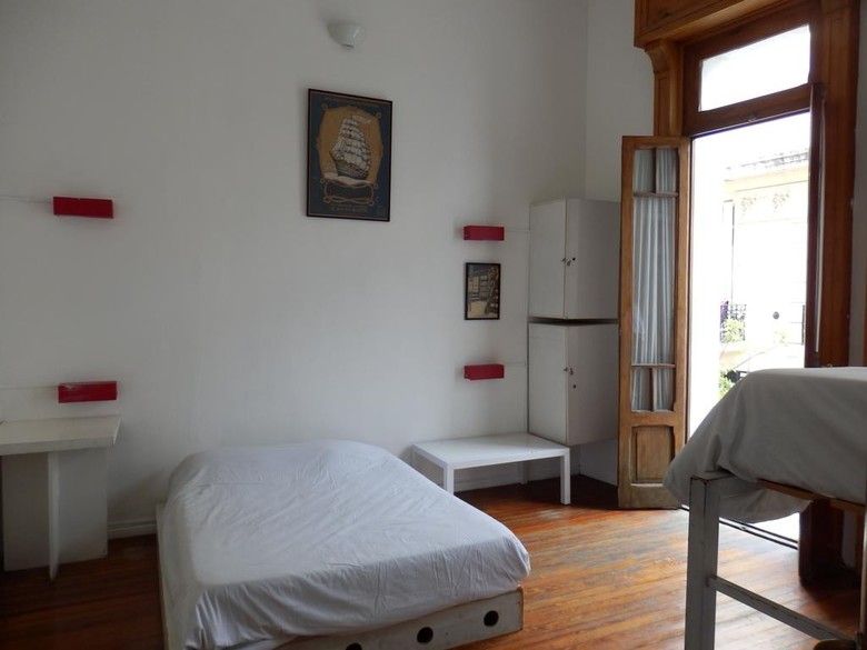 Hostal Ostinatto Hostel