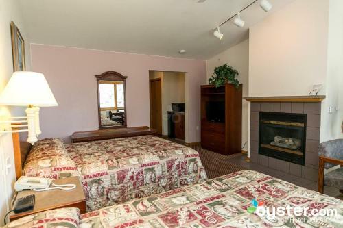Hotel Lake Bluff Inn And Suites