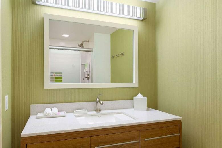 Hotel Home2 Suites By Hilton Albany Airport/wolf Rd