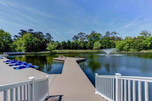 Hotel Beachwoods Resort